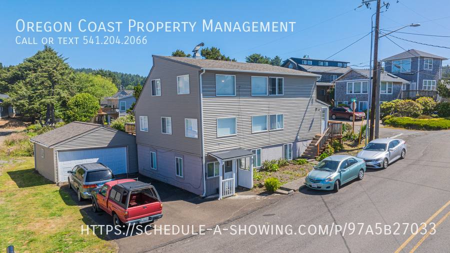 Apartment for rent at 537 SW 32nd St, Lincoln City, OR 97367