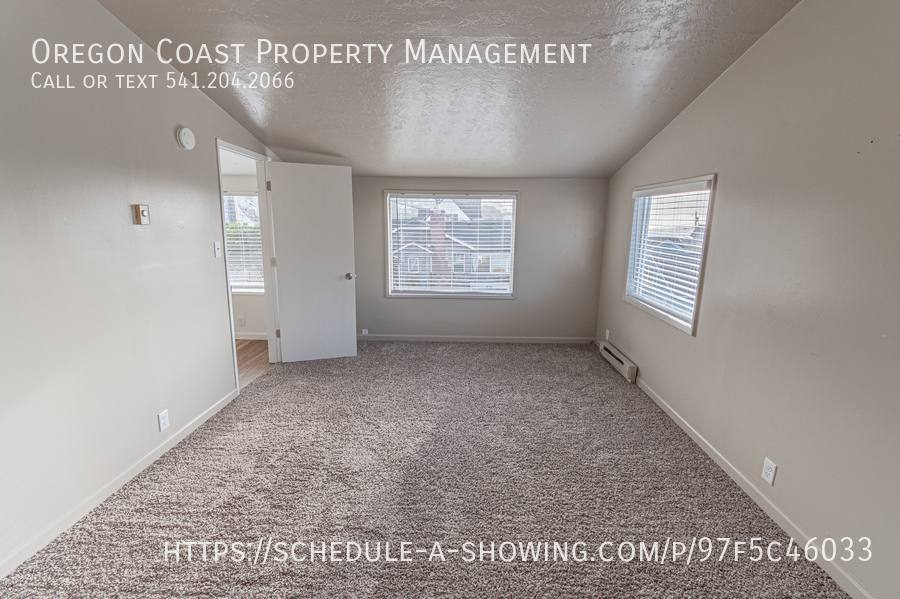 Apartment for rent at 529 SW 32nd St, Lincoln City, OR 97367