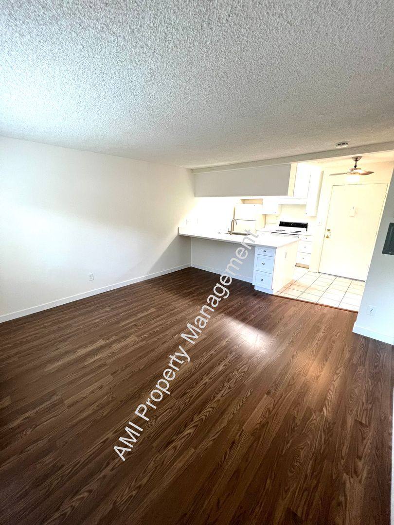 Apartment for rent at 4437 Rosebud Lane, La Mesa, CA 91941