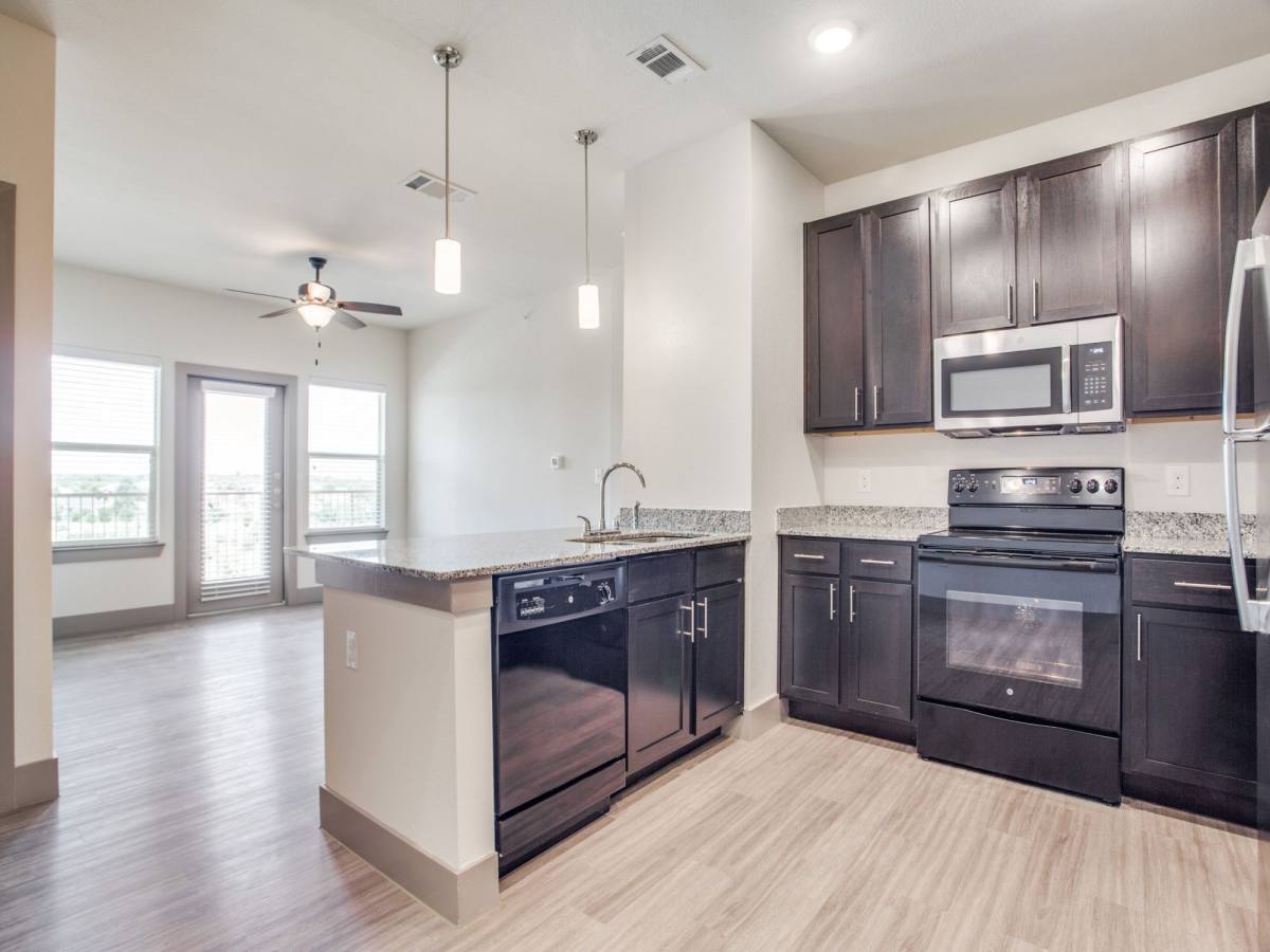 Apartment for rent at Palladium Fort Worth, 9520 Club Ridge Dr, Fort Worth, TX 76108