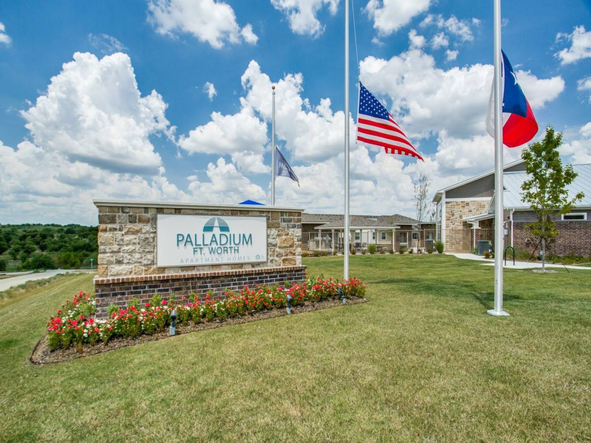 Apartment for rent at Palladium Fort Worth, 9520 Club Ridge Dr, Fort Worth, TX 76108