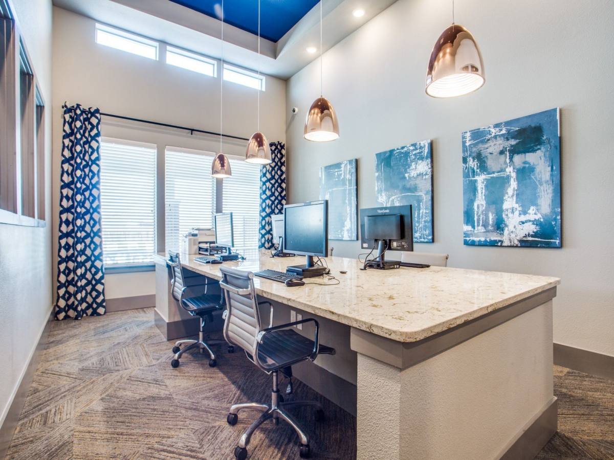 Apartment for rent at Palladium Fort Worth, 9520 Club Ridge Dr, Fort Worth, TX 76108