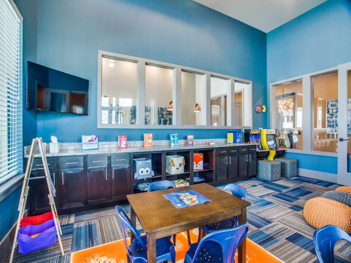 Apartment for rent at Palladium Fort Worth, 9520 Club Ridge Dr, Fort Worth, TX 76108
