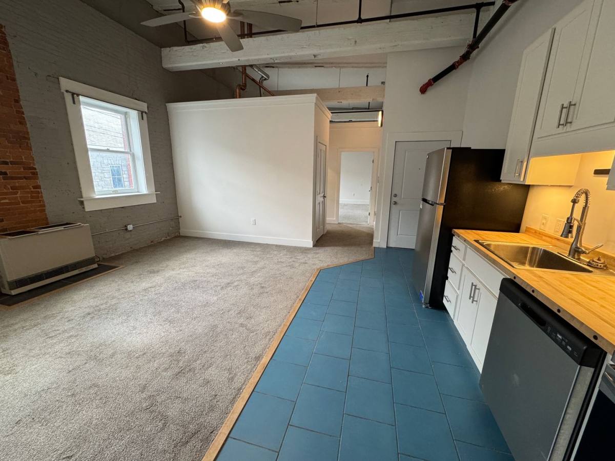 Apartment for rent at 16-24 Park St, Springfield, VT 05156