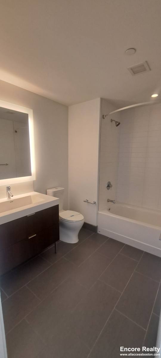 Apartment for rent at 120 Kingston St #1511, Boston, MA 02111