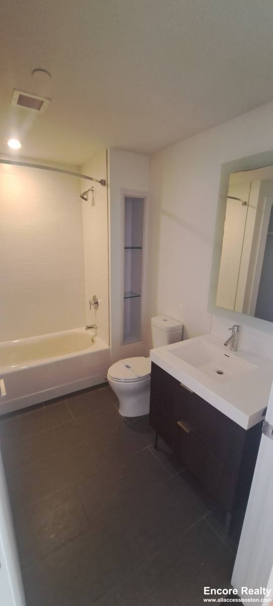 Apartment for rent at 120 Kingston St #1511, Boston, MA 02111