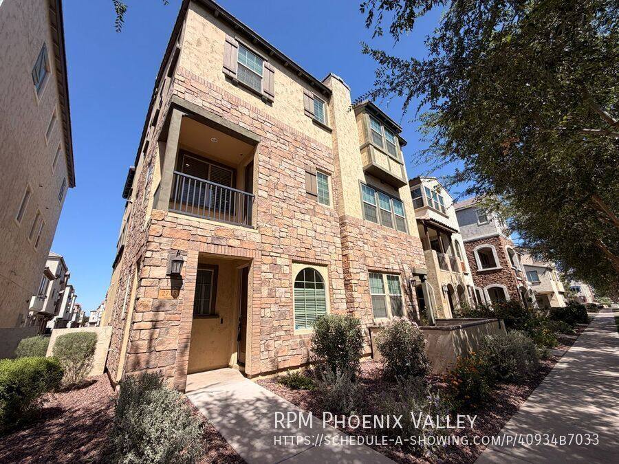 2745 S Balsam Dr, Gilbert, AZ 85295