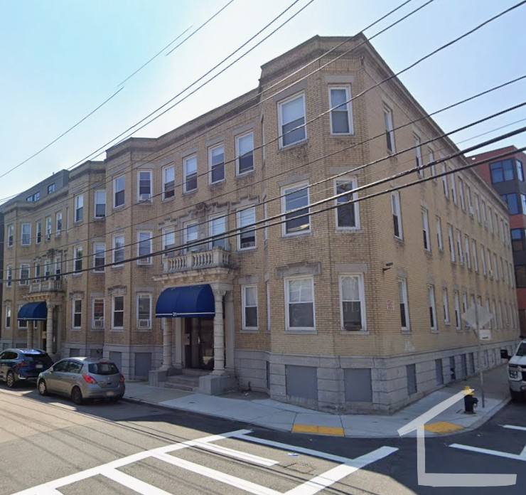 Apartment for rent at 31 Gardner St #9, Allston, MA 02134