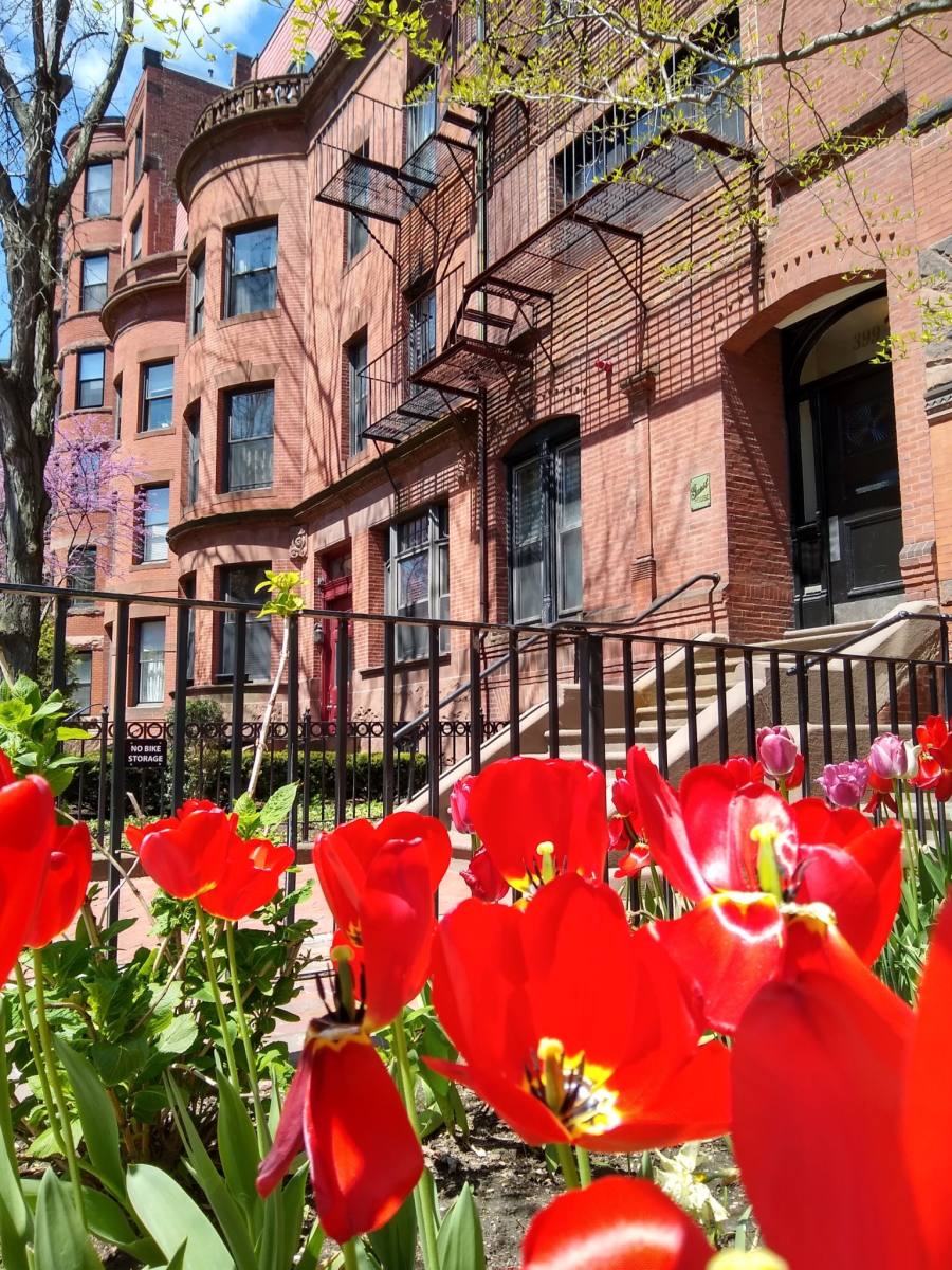 Apartment for rent at 399 Marlborough St #12, Boston, MA 02115
