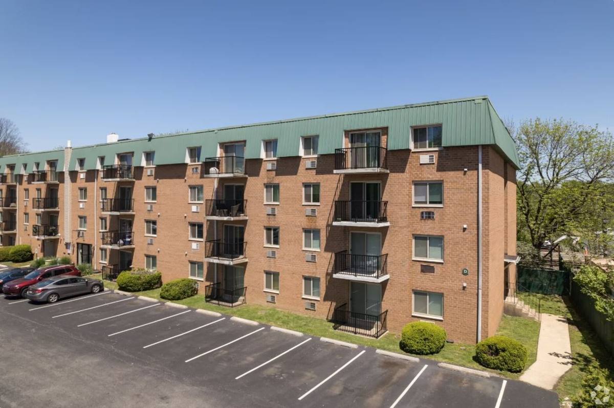 Apartment for rent at 7200 Merion Terrace, Upper Darby, PA 19082