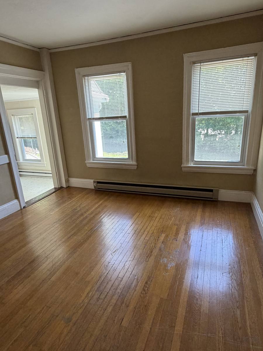 House for rent at 103 Pleasant St #2, Woburn, MA 01801