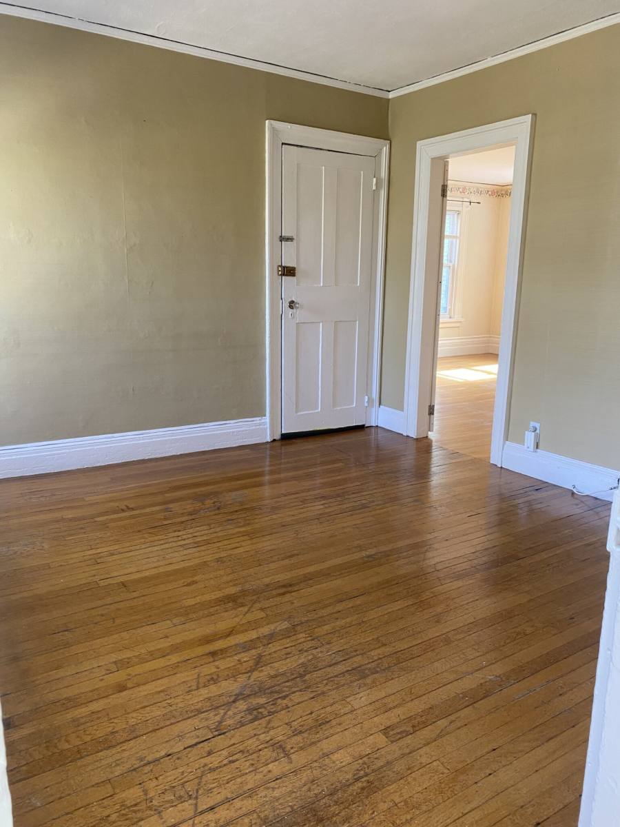 House for rent at 103 Pleasant St #2, Woburn, MA 01801