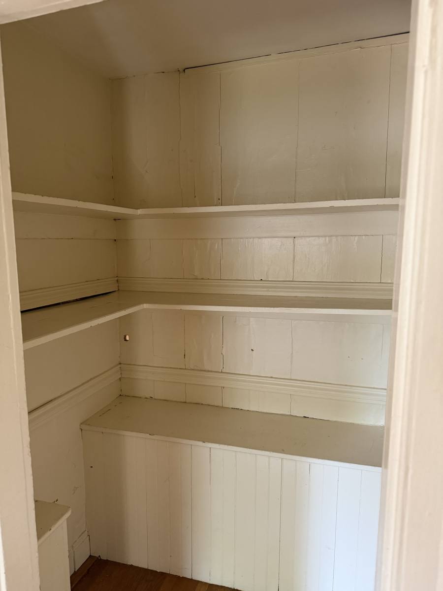 House for rent at 103 Pleasant St #2, Woburn, MA 01801