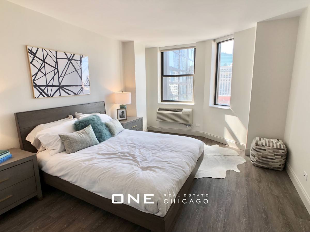 Apartment for rent at 330 W Illinois #2, Chicago, IL 60654