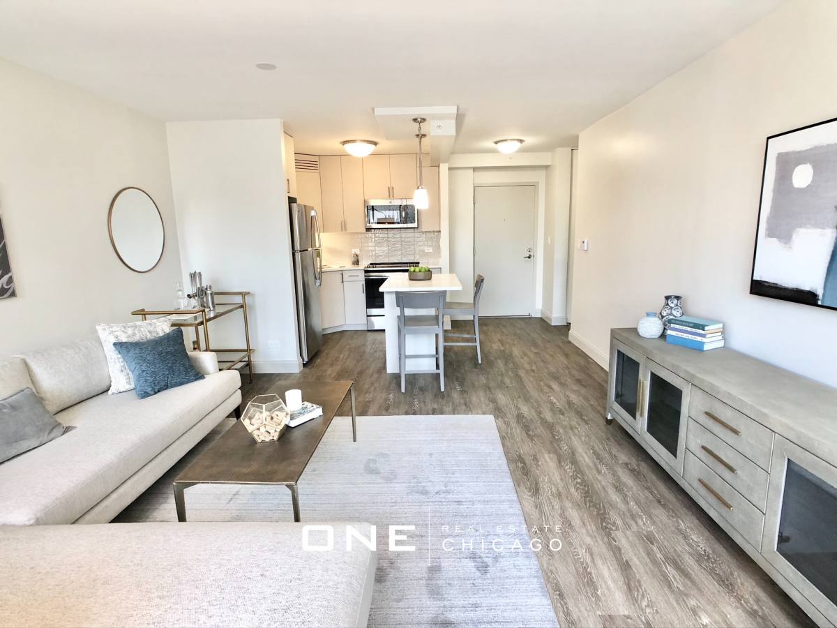 Apartment for rent at 330 W Illinois #2, Chicago, IL 60654