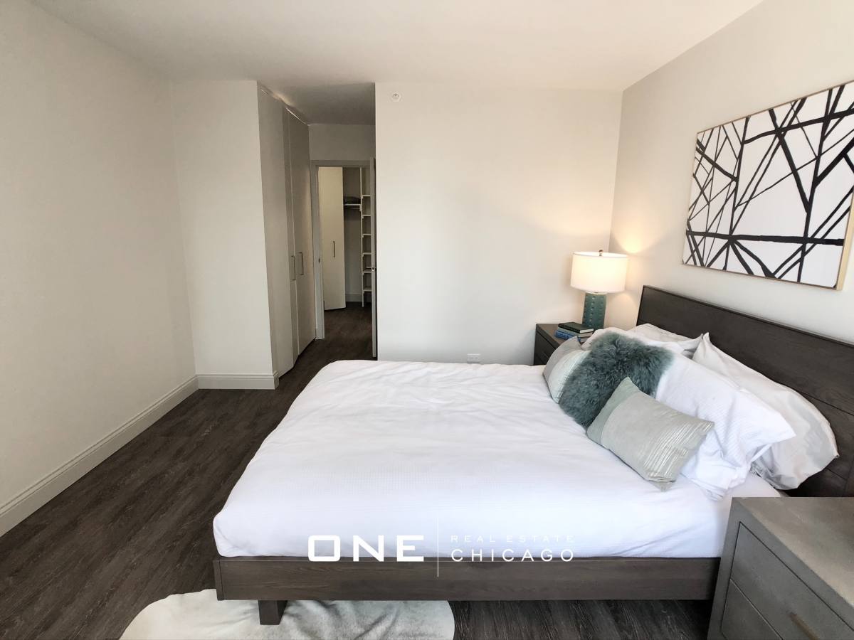 Apartment for rent at 330 W Illinois #2, Chicago, IL 60654