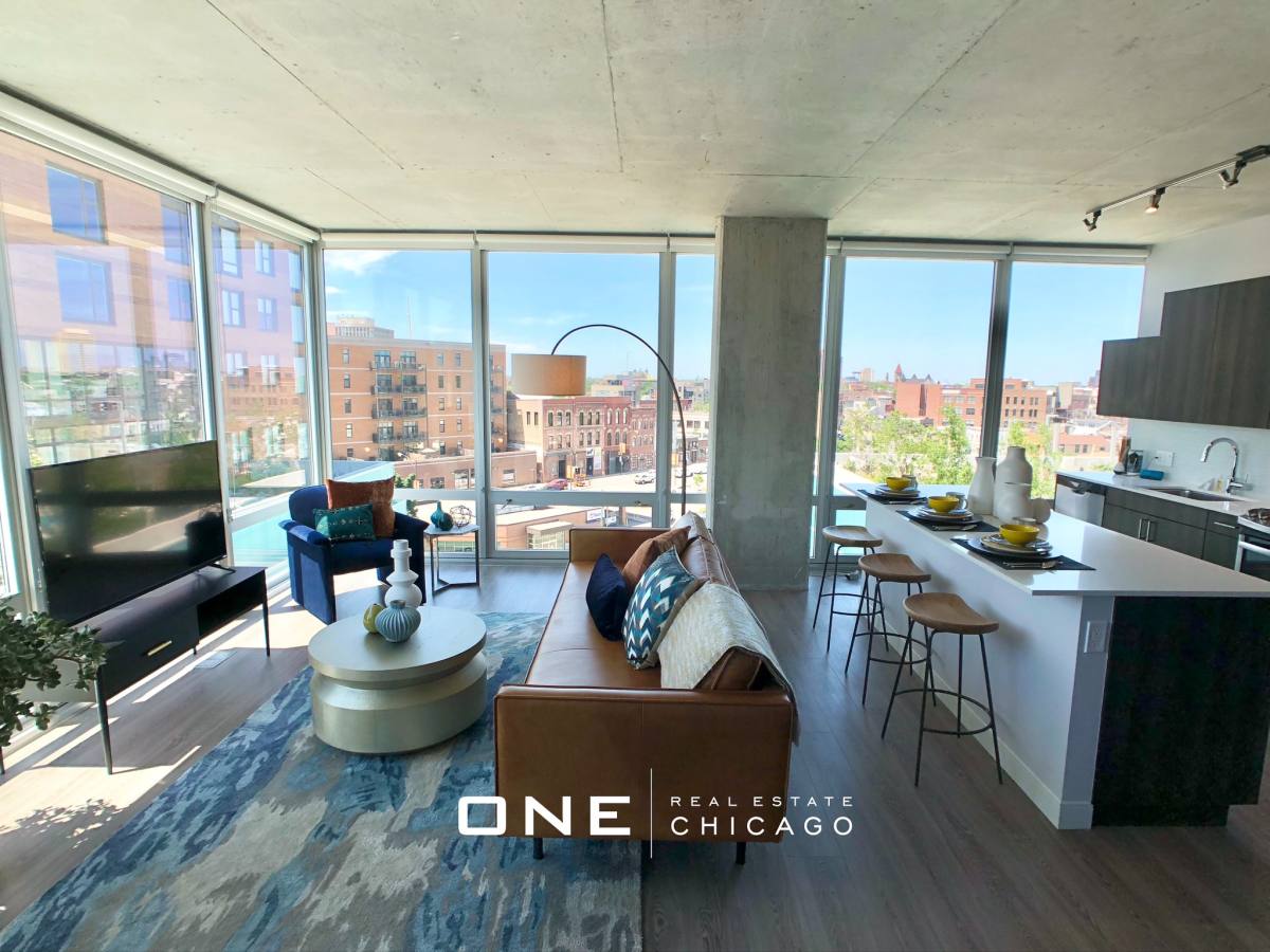 Townhouse for rent at 728 N Morgan #4, Chicago, IL 60642