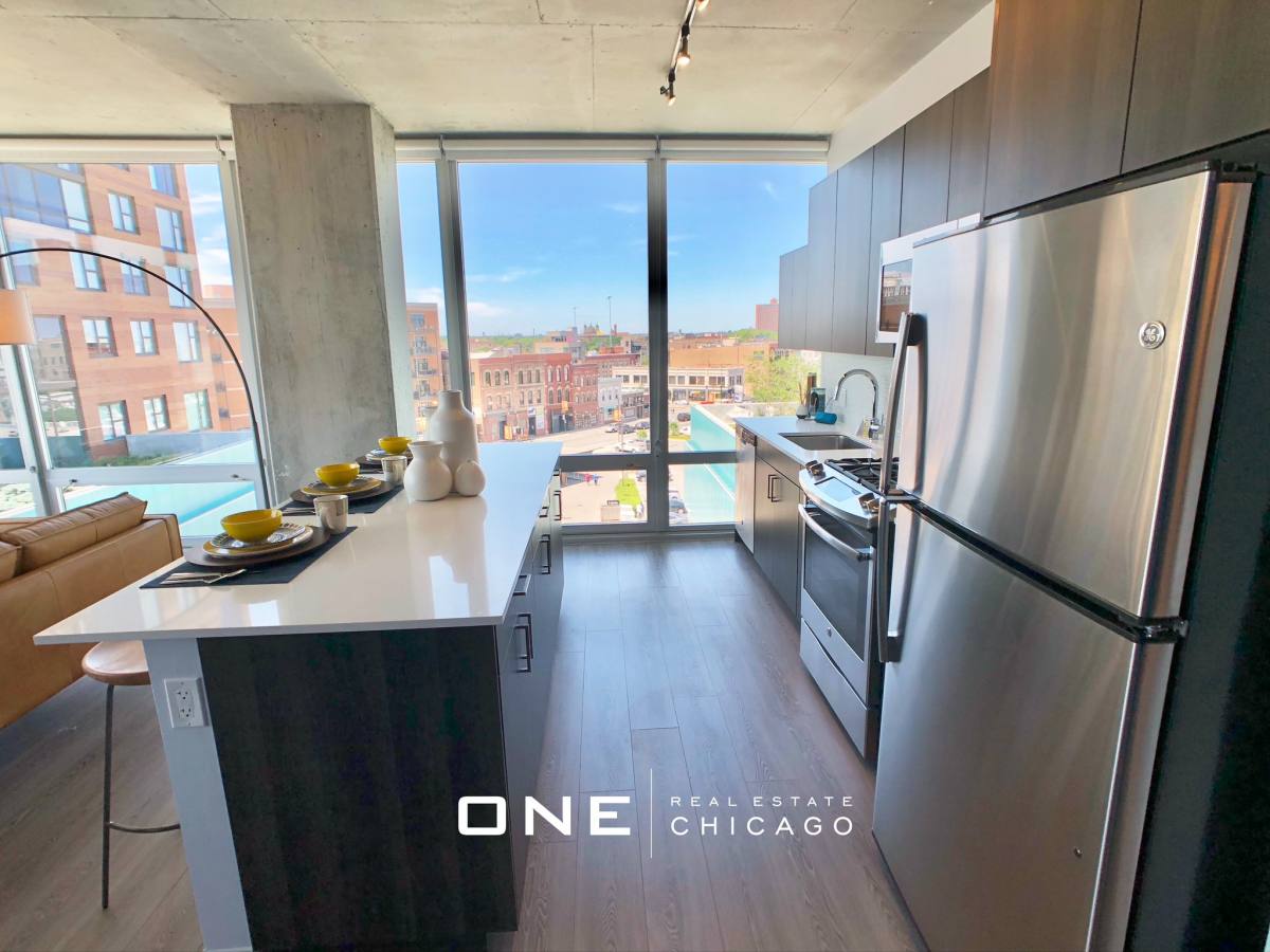 Townhouse for rent at 728 N Morgan #4, Chicago, IL 60642