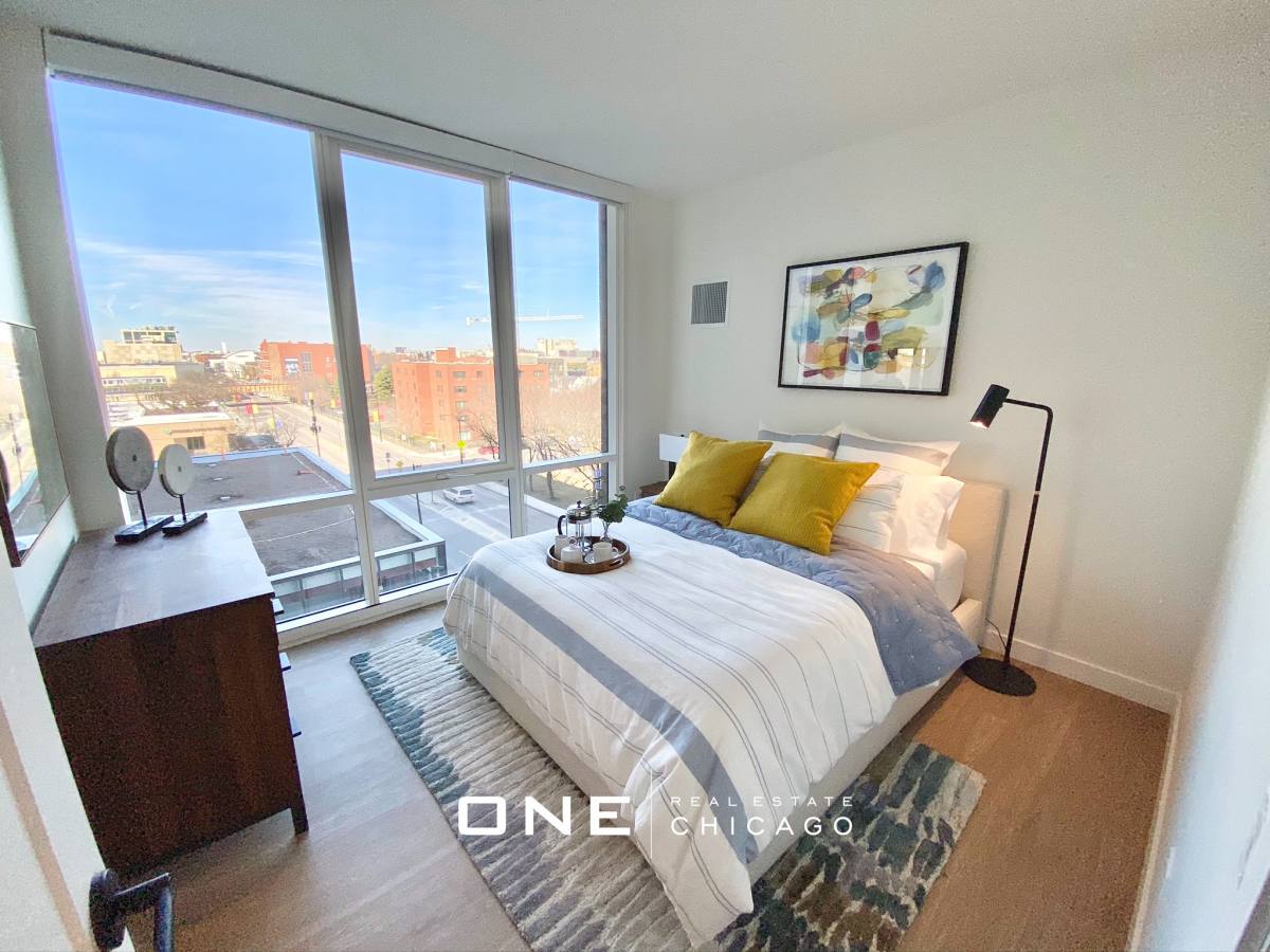 Apartment for rent at 633 W N, Chicago, IL 60610