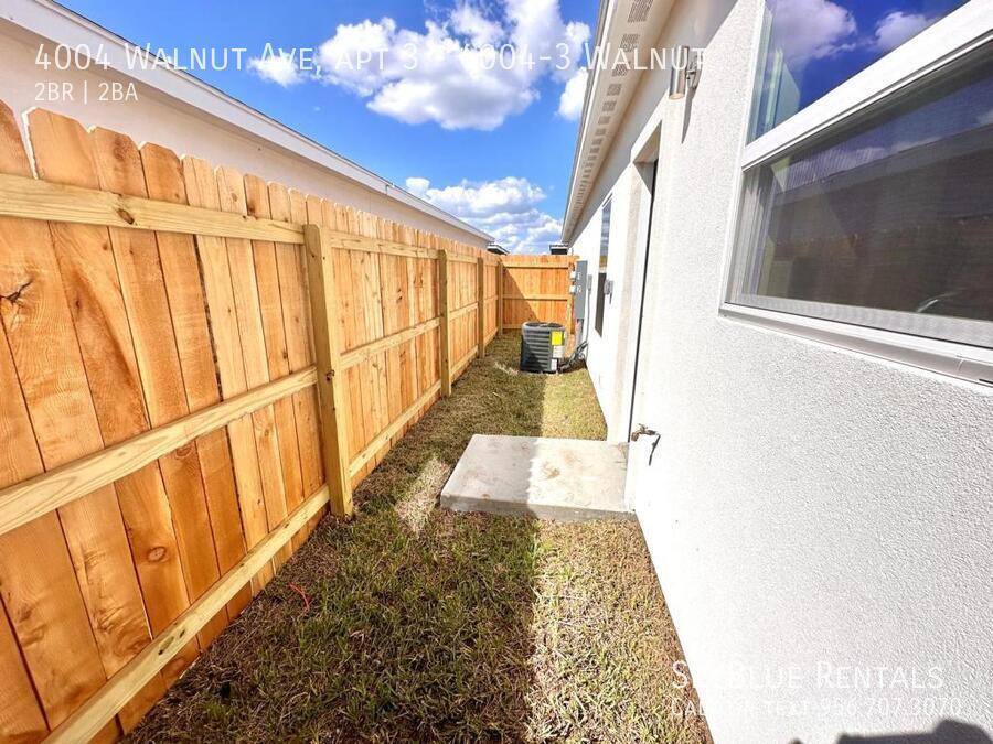 Apartment for rent at 4004 Walnut Ave #3, McAllen, TX 78501