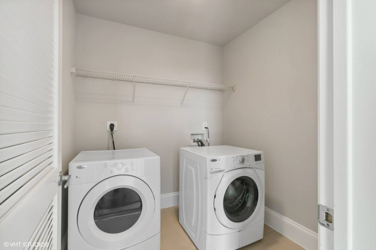 Apartment for rent at 5927 Almeda Rd #AHP2, Houston, TX 77004