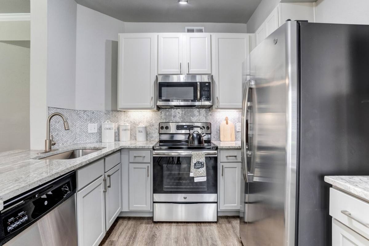 Apartment for rent at 9701 Meyer Forest Dr #MF1, Houston, TX 77096