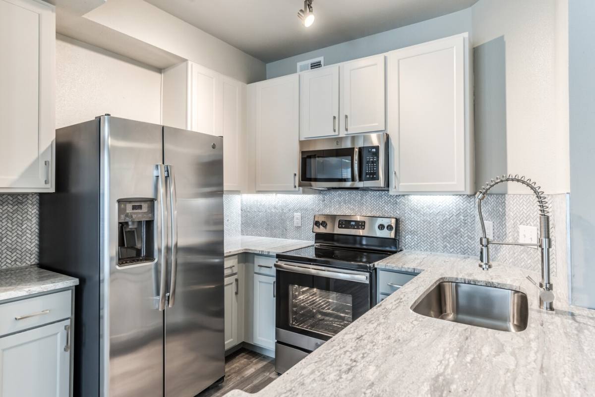 Apartment for rent at 9701 Meyer Forest Dr #MF1, Houston, TX 77096
