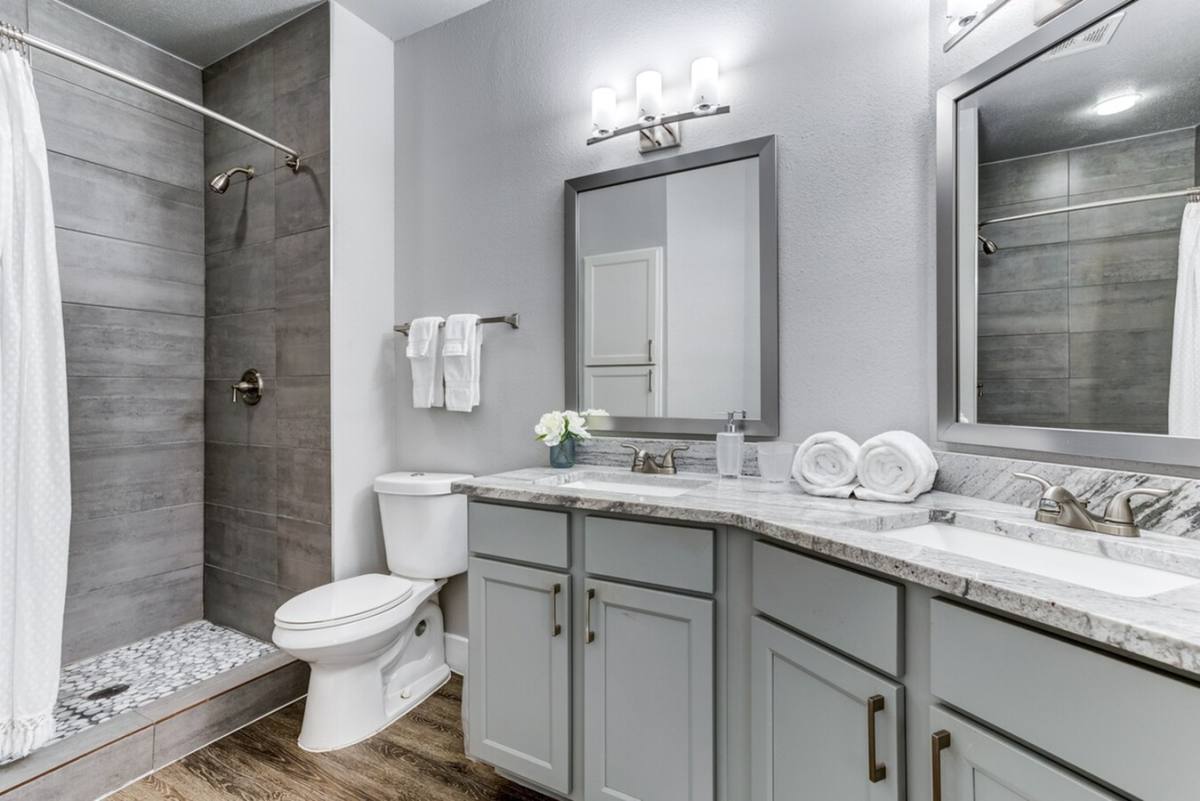 Apartment for rent at 9701 Meyer Forest Dr #MF1, Houston, TX 77096