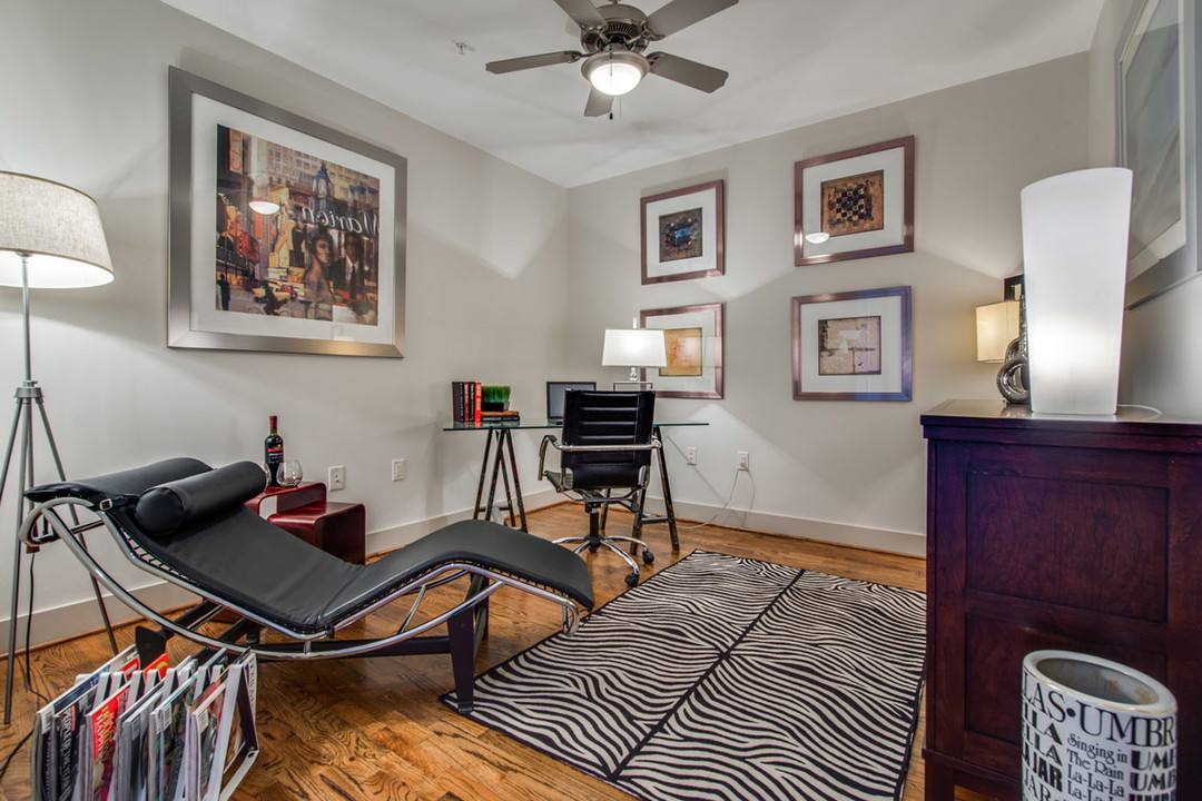 Apartment for rent at 1400 McKinney St #OPP1, Houston, TX 77010