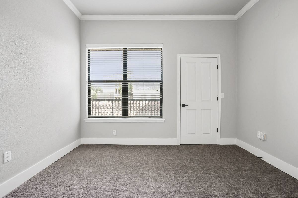 Apartment for rent at 600 Studemont St #TF1, Houston, TX 77007