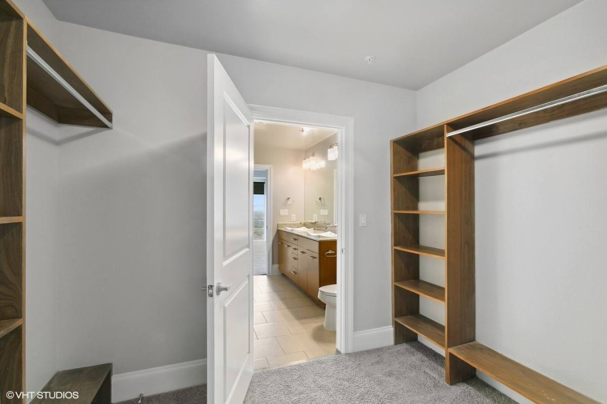 Apartment for rent at 5927 Almeda Rd #AHP3, Houston, TX 77004