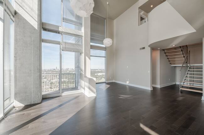 Apartment for rent at 5927 Almeda Rd #AHP3, Houston, TX 77004