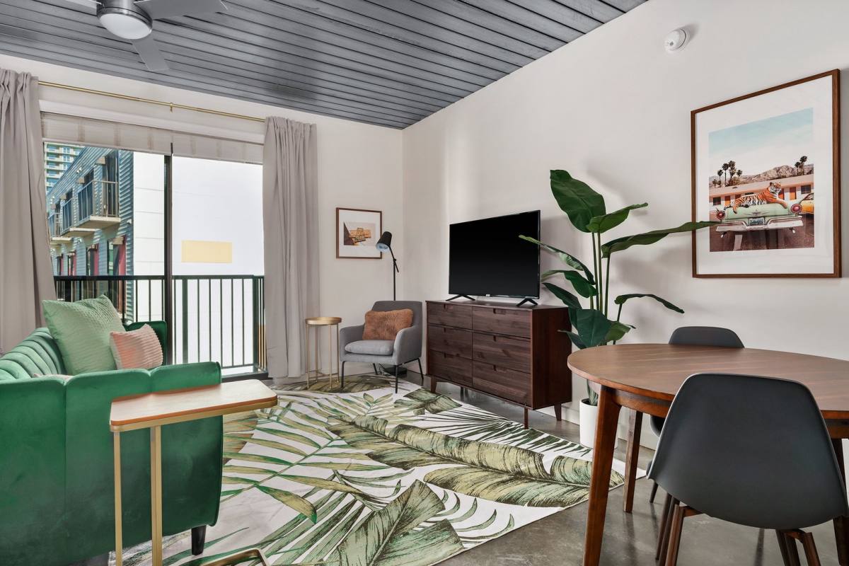 Apartment for rent at 3550 Main St #MM3, Houston, TX 77002
