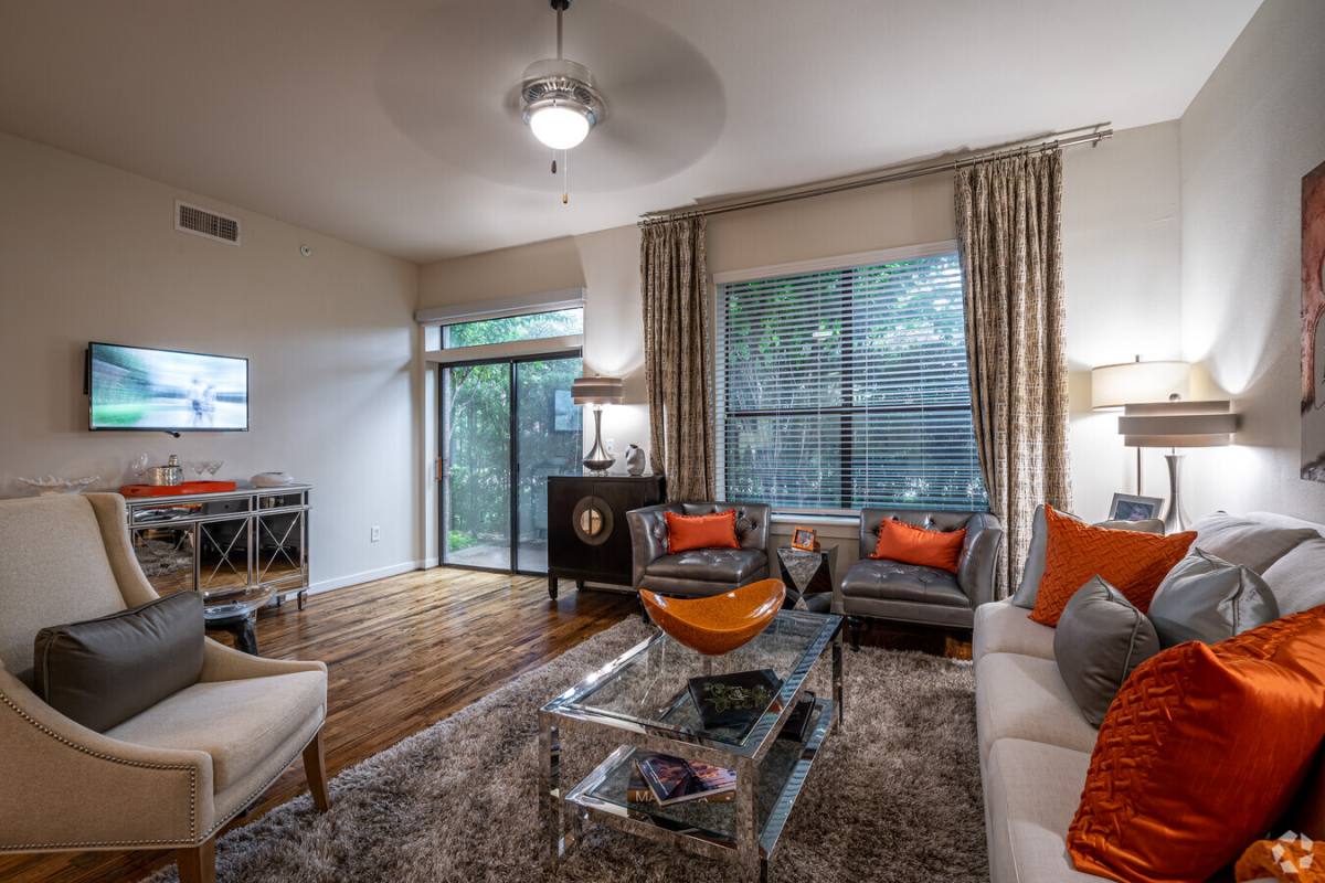 Apartment for rent at 2900 W Dallas St #29WD3, Houston, TX 77019