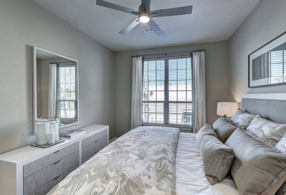 Apartment for rent at 2111 Austin St #21AN1, Houston, TX 77002