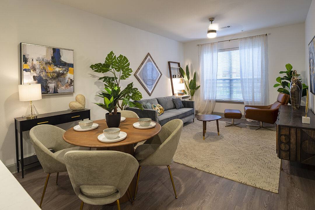 Apartment for rent at 3333 Weslayan St #33TT, Houston, TX 77027