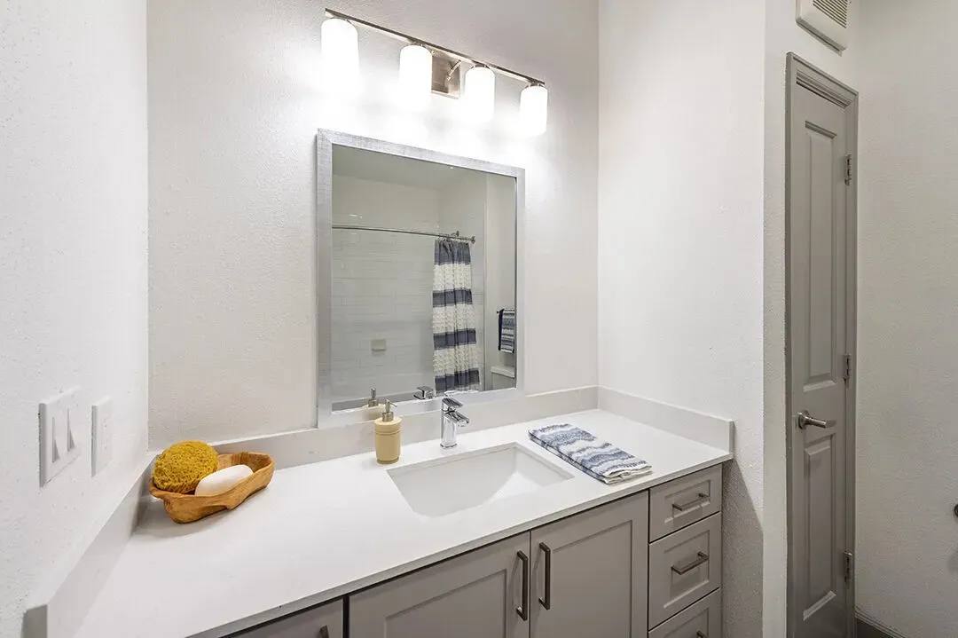Apartment for rent at 3333 Weslayan St #33TT, Houston, TX 77027