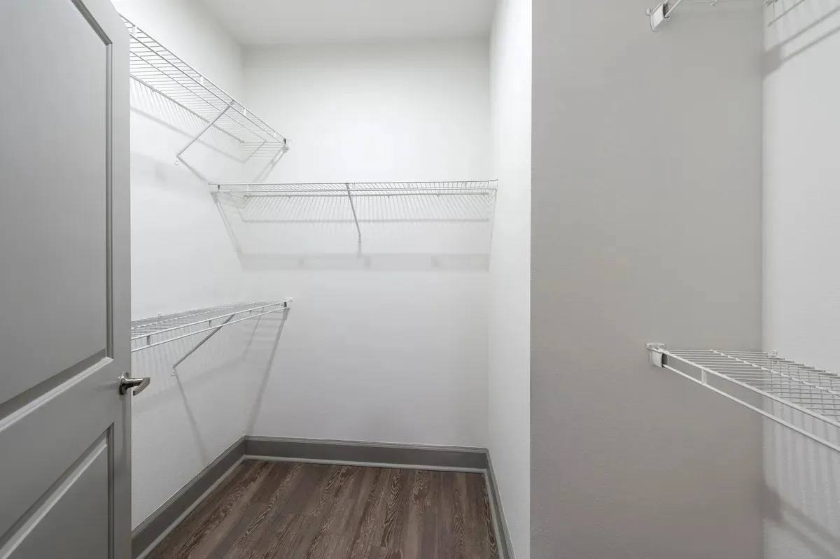 Apartment for rent at 3333 Weslayan St #33TT, Houston, TX 77027