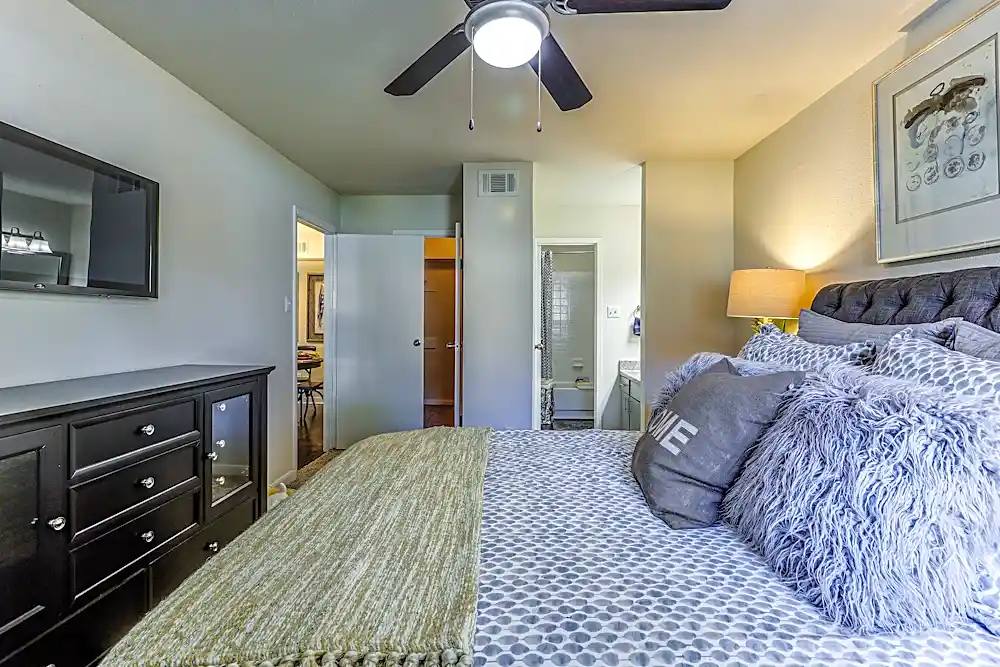 Apartment for rent at 2400 Briarwest Blvd #24B2, Houston, TX 77077