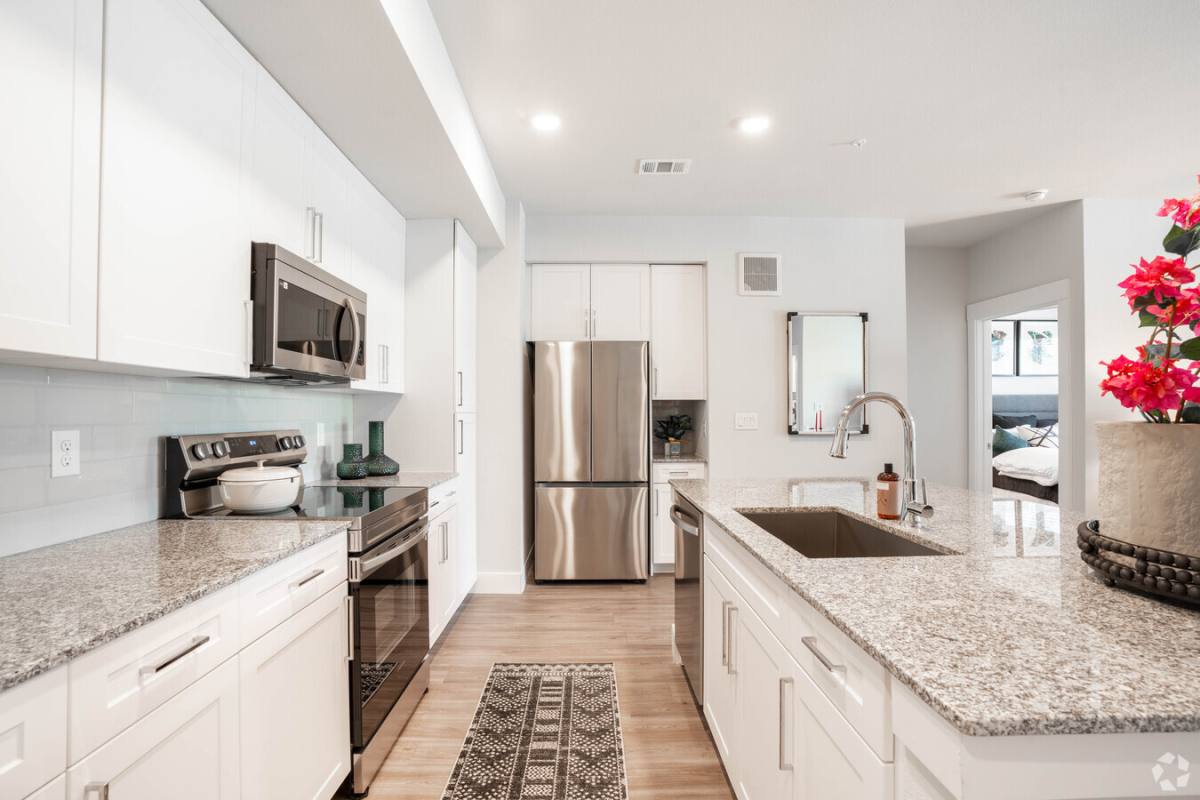 Apartment for rent at 2425 Bell St #BE2, Houston, TX 77003