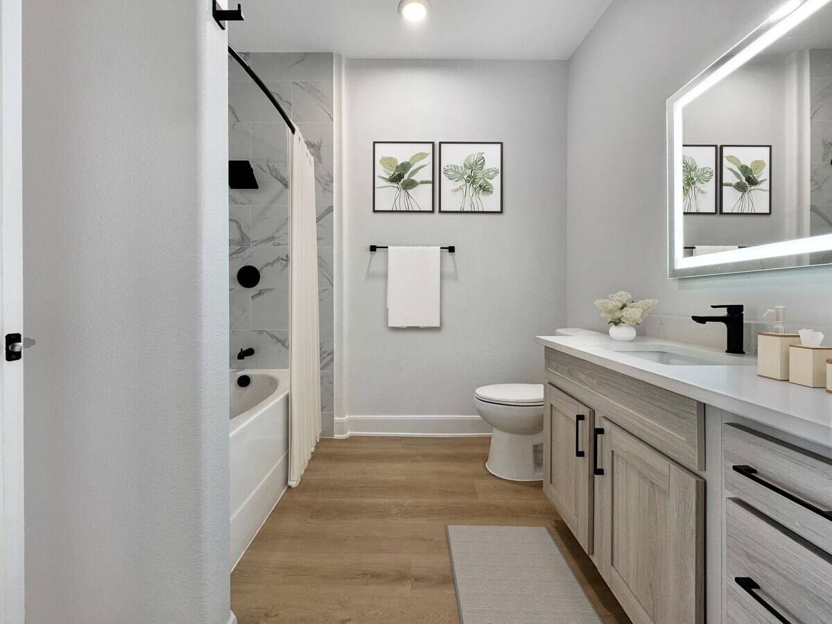 Apartment for rent at 2300 Richmond Ave #IUK, Houston, TX 77098