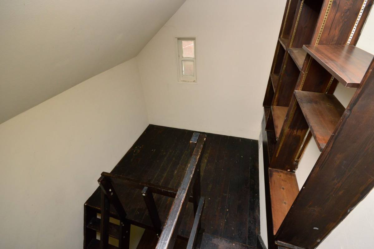 Apartment for rent at 888 W Lill Ave #2F, Chicago, IL 60614