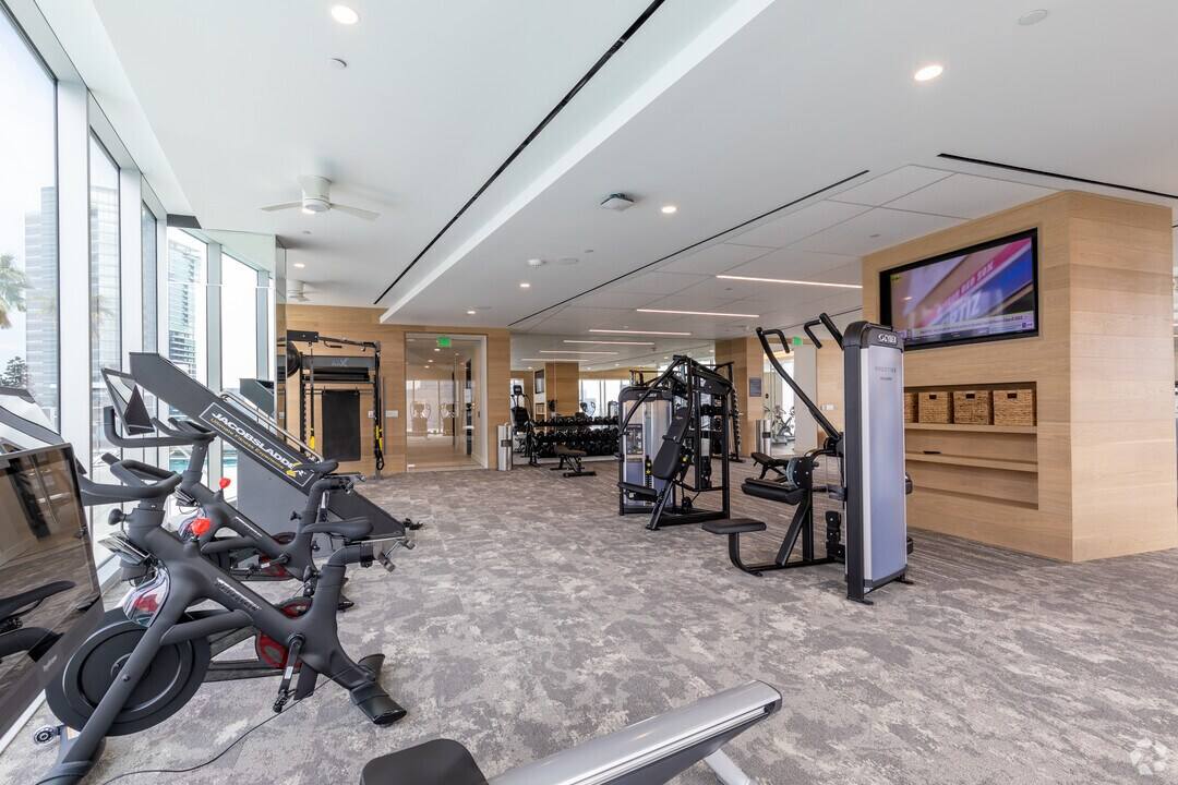 Apartment for rent at 1616 Post Oak Blvd #APO1, Houston, TX 77056
