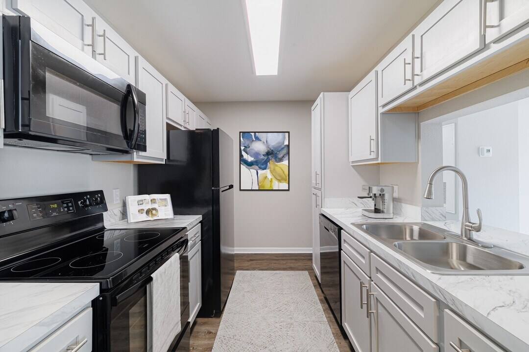 Apartment for rent at 11000 Crescent Moon Dr #CBV, Houston, TX 77064
