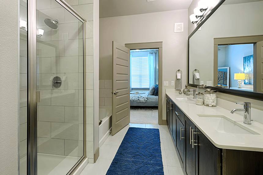 Apartment for rent at 2424 Capitol St #CRT1, Houston, TX 77003