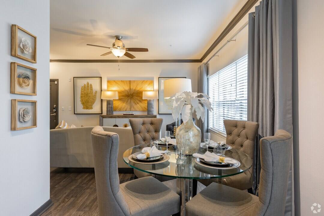 Apartment for rent at 13333 W Rd #CCS, Houston, TX 77041