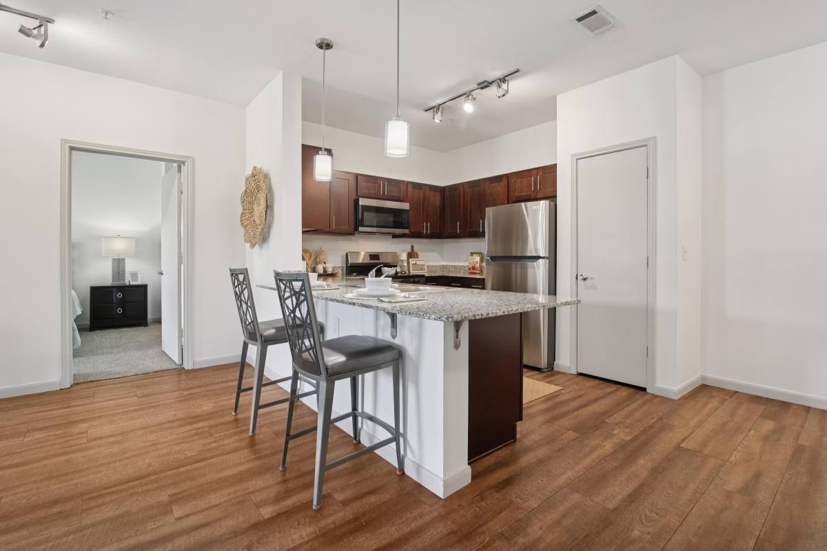 Apartment for rent at 5400 Crenshaw Rd #CNG, Pasadena, TX 77505