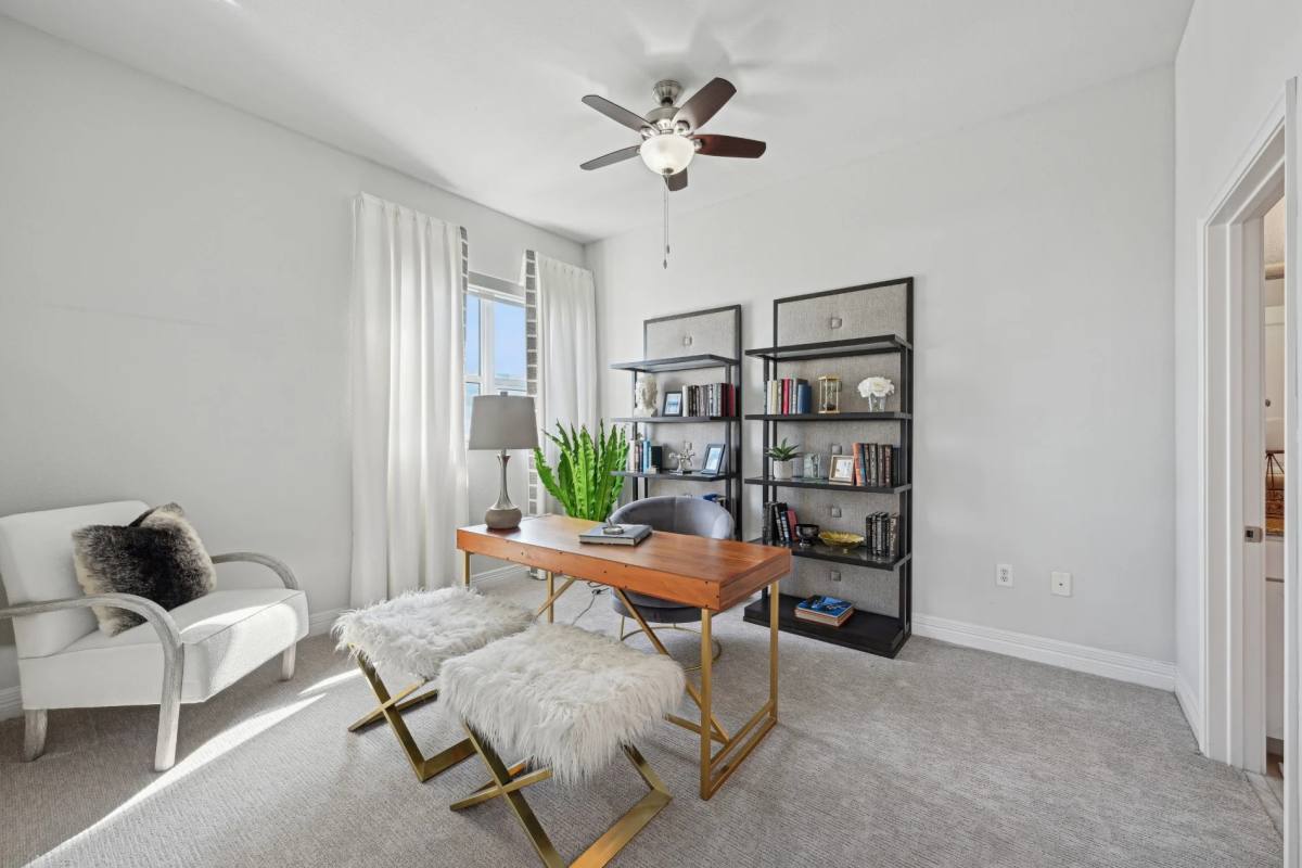 Apartment for rent at 2323 McCue Rd #DPO, Houston, TX 77056