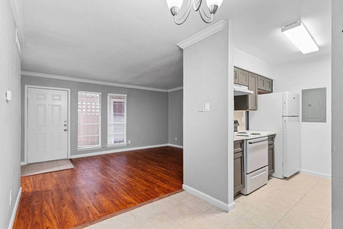 Apartment for rent at 6819 Cook #FPL2, Houston, TX 77072