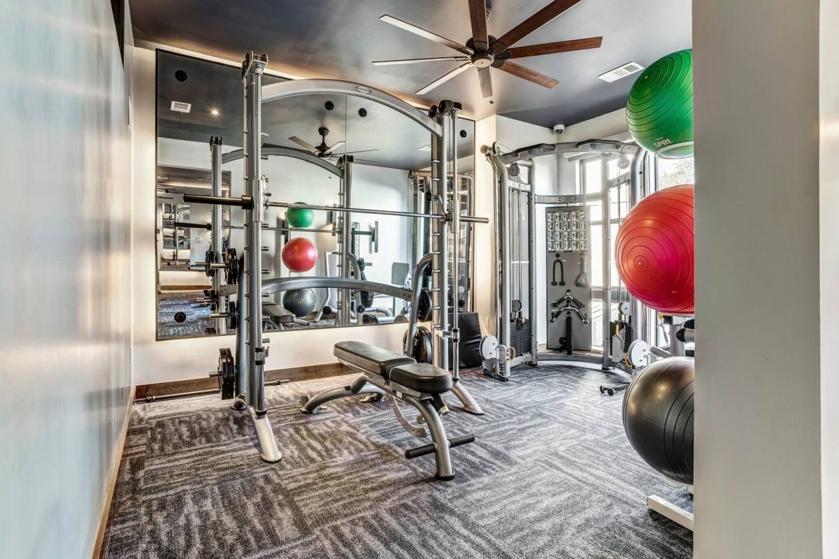 Apartment for rent at 2305 W Alabama St #GUK, Houston, TX 77098